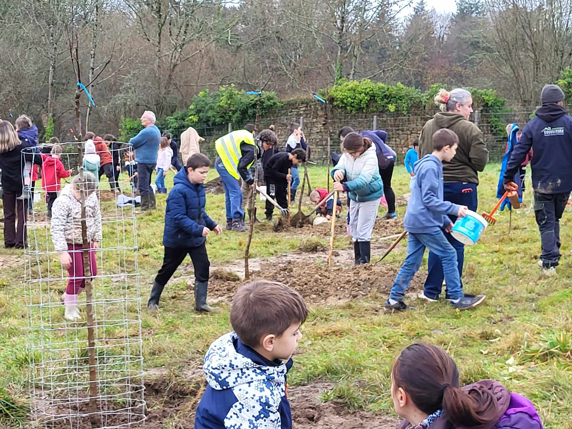 L’école du Brugou organise une porte ouverte mardi 2 avril de 16h30 à 18h30 !